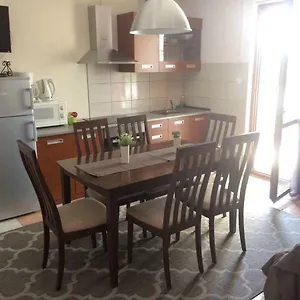  Apartment Dana