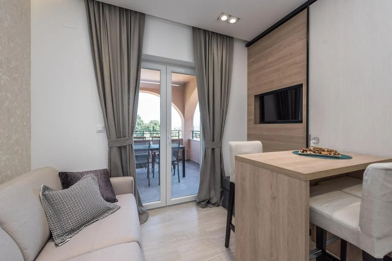 Luxury Apartments Garden Sukosan Croatia