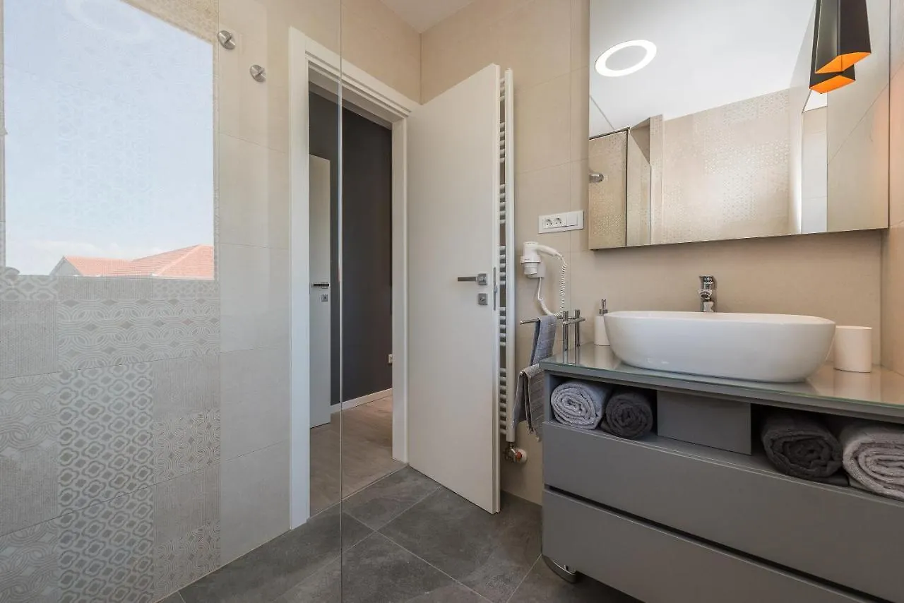 Luxury Apartments Garden Sukosan Croatia