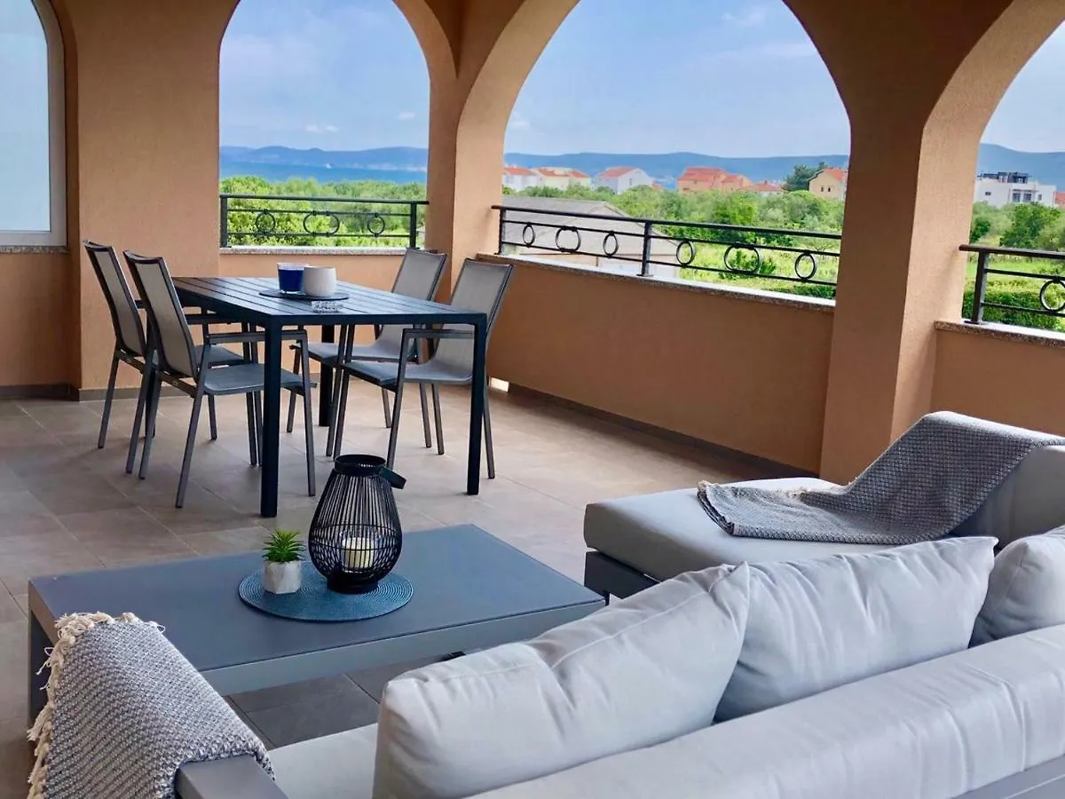 Luxury Apartments Garden Sukosan 0*,